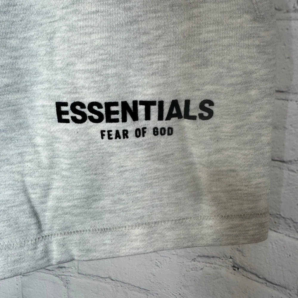 NEW Fear of God Essentials Mens Sweat Shorts Light Heather Grey Logo Size XL NWT